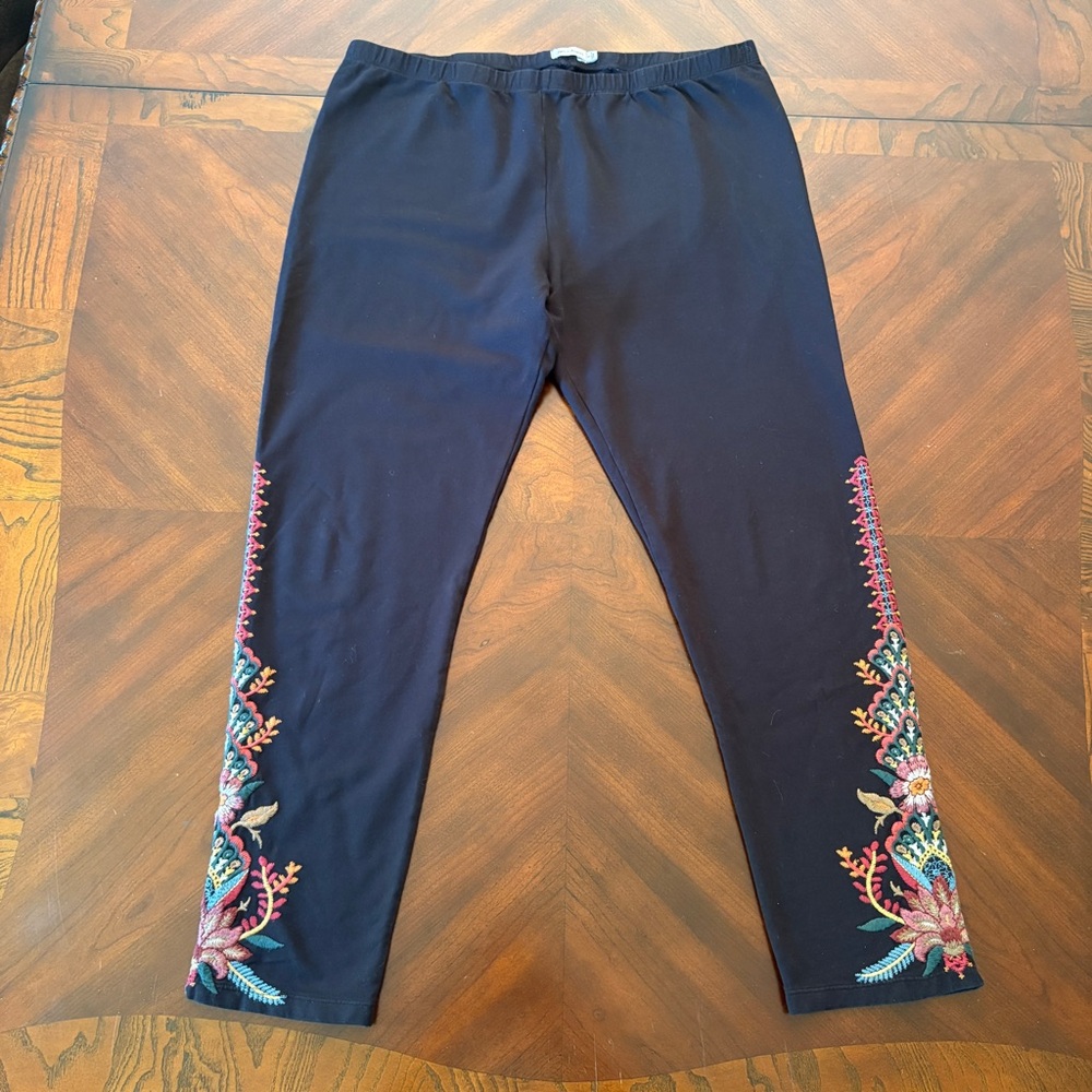 Johnny Was Avita Embroidered Leggings - XL JW Black - Cottage Core - Picture 3 of 14